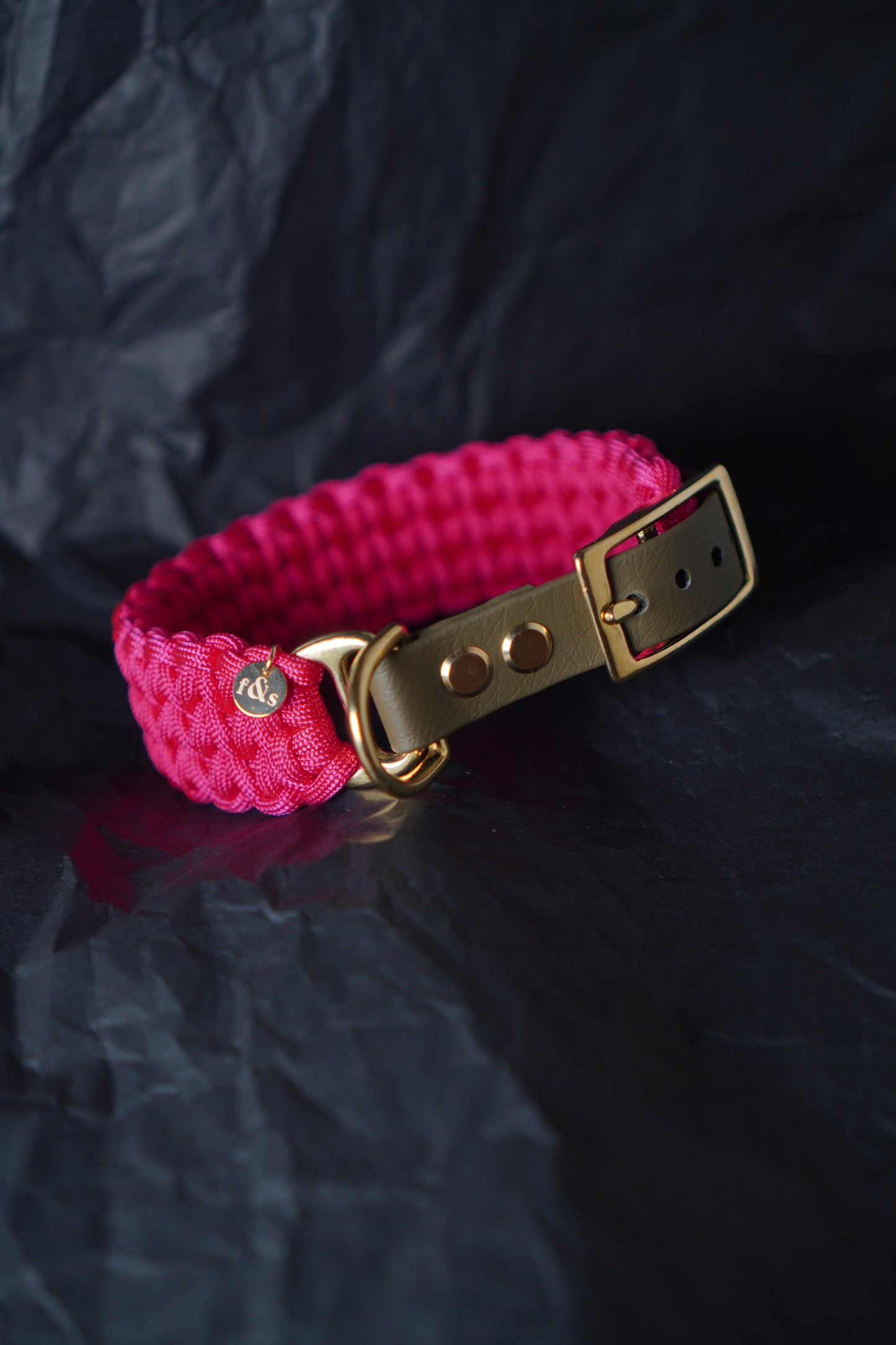 Hundehalsband FRIDA aus Paracord